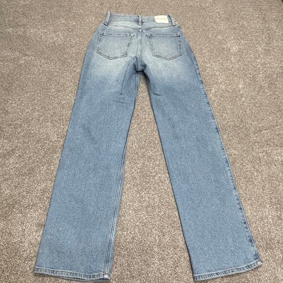 Hollister Women ultra high rise dad jean sz 0R 24x31 distress light wash stretch - Picture 2 of 12